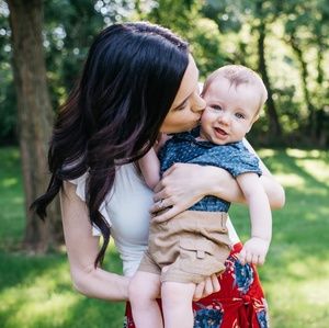 Meet your Posher, Courtney!